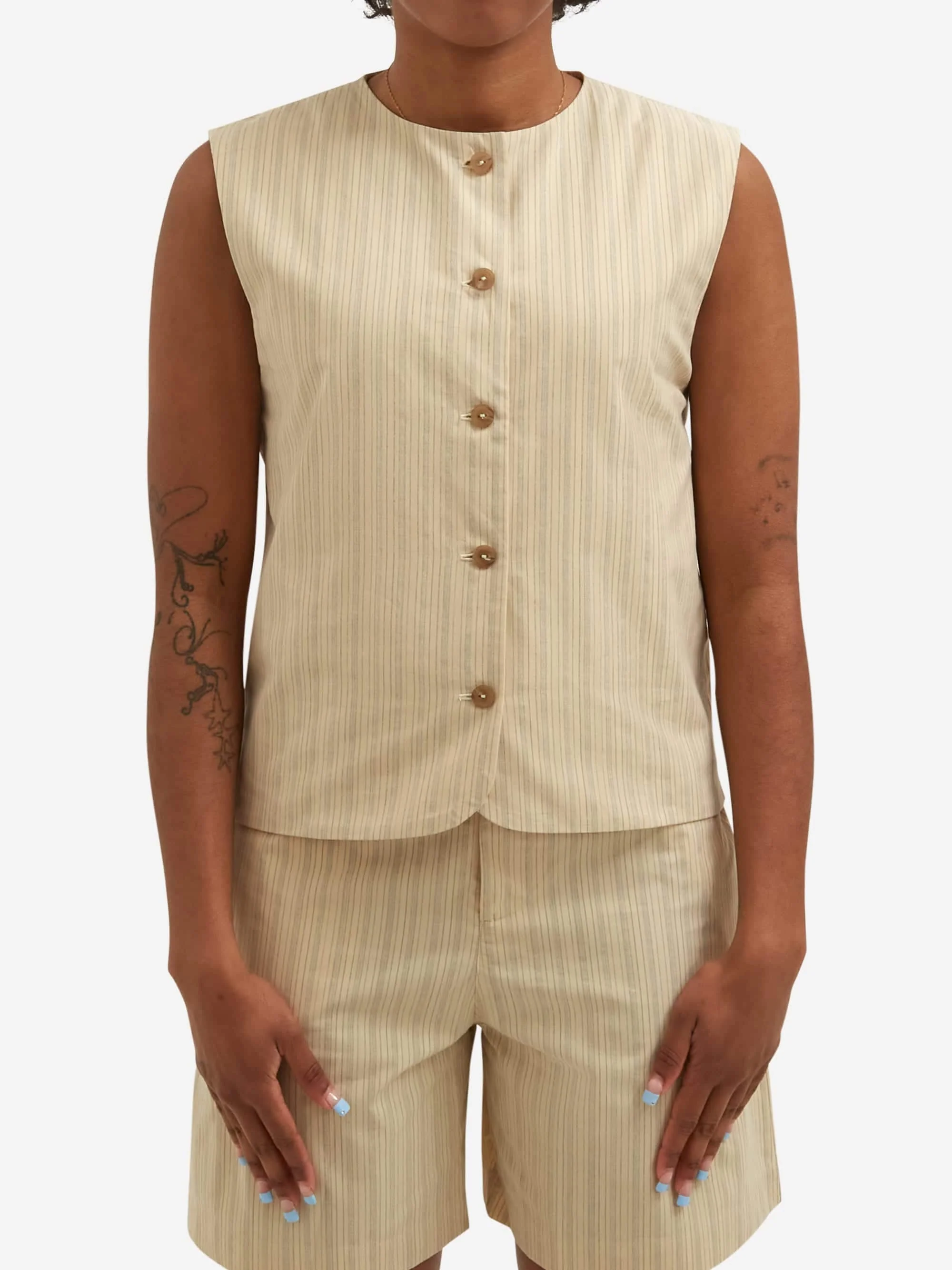 Women's Tops & Shirts